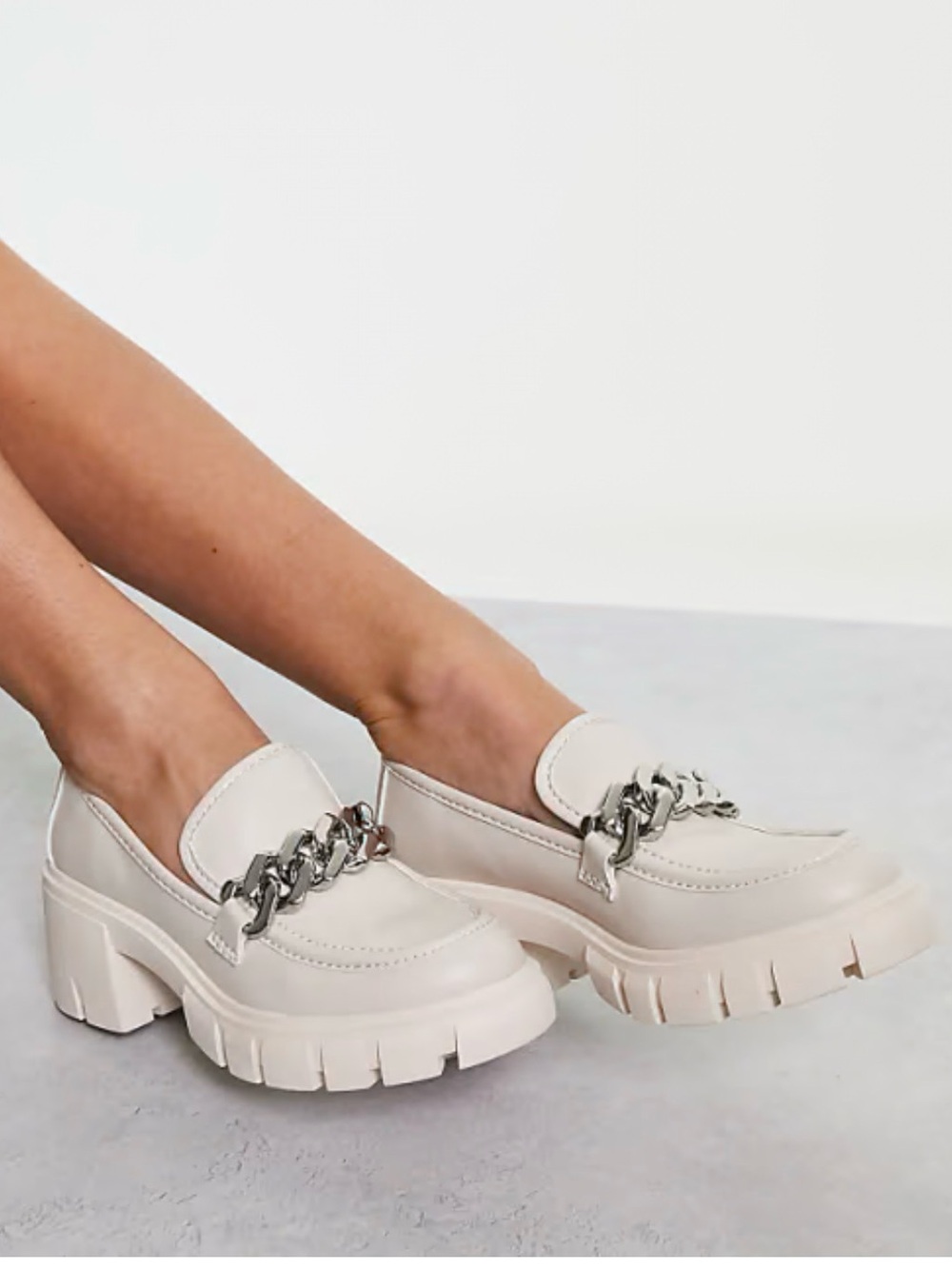 MADDEN GIRL Hoxtonn Womens Chunky Loafers size 8.5 color bone
